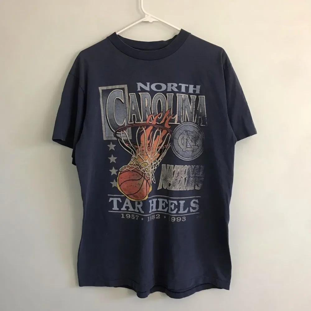 Vintage Men’s XL UNC Tarheels Basketball Tee Tshirt Blue Crew Neck Short Sleeve
